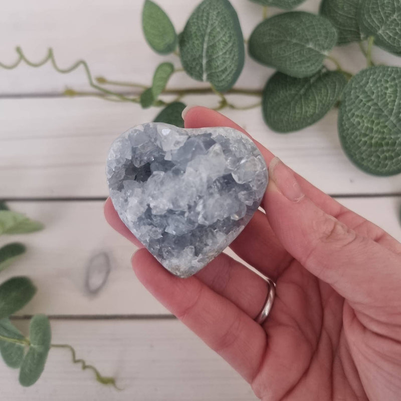 Celestite Heart 118g