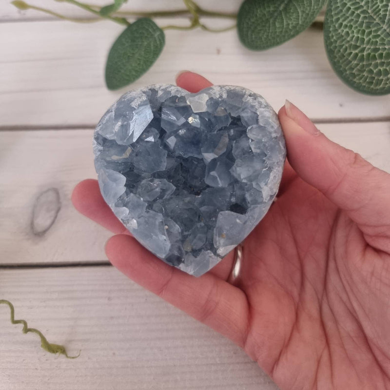 Celestite Heart 251g