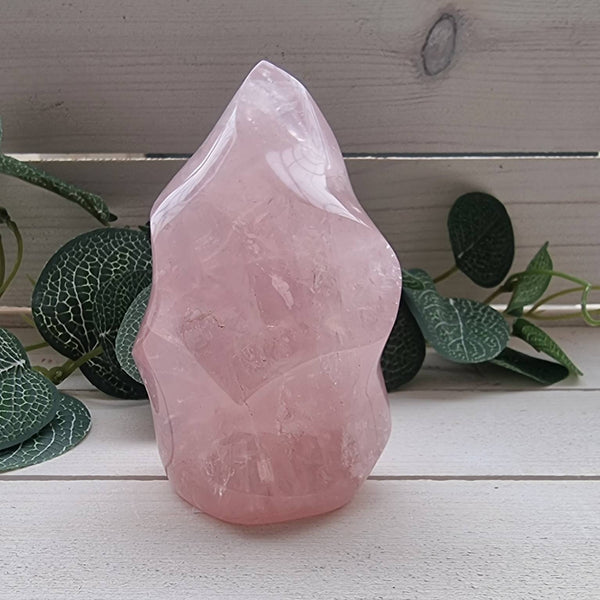 Rose Quartz Flame 100mm